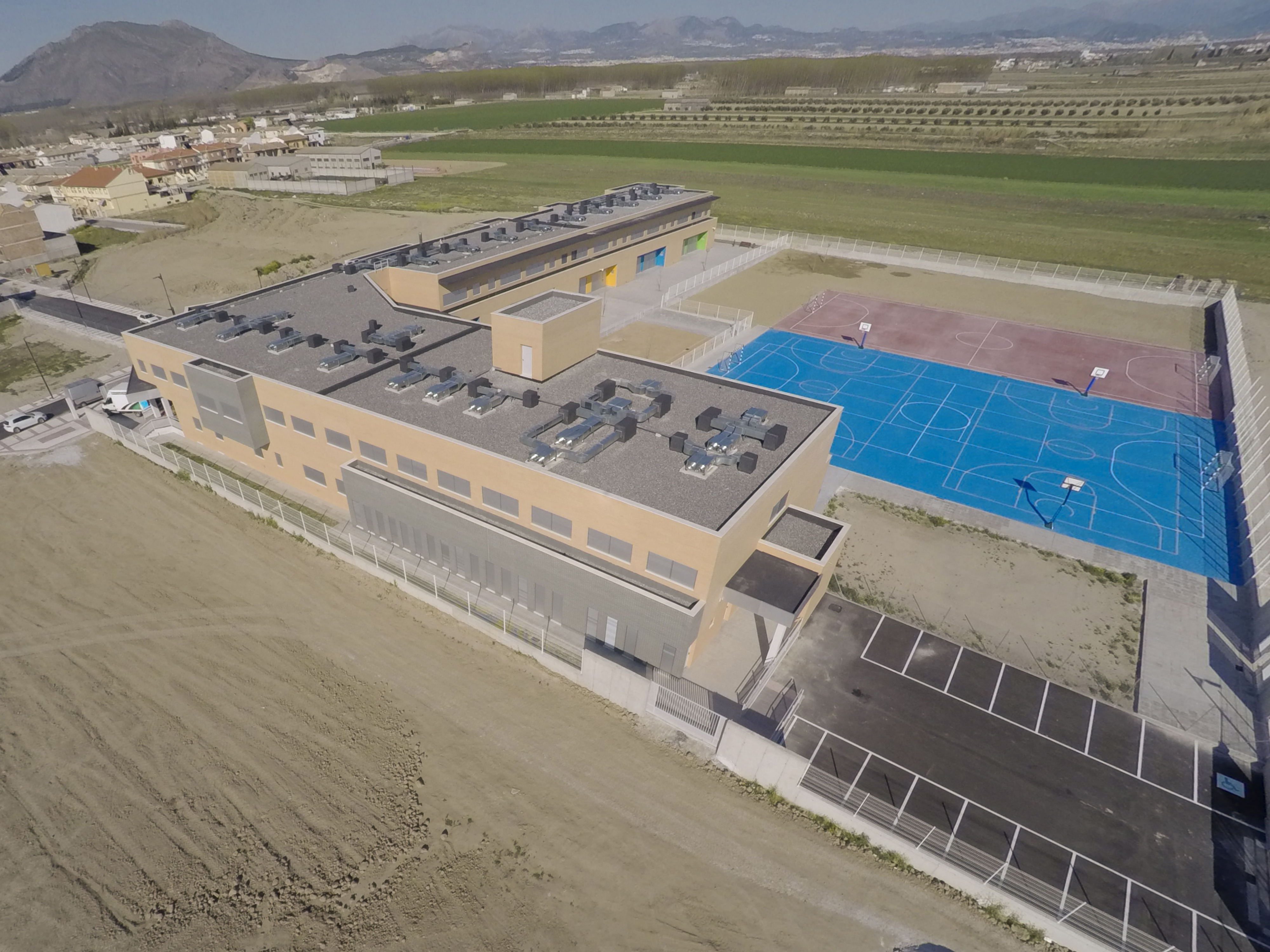 Nuevo Colegio El Sauce en Chauchina