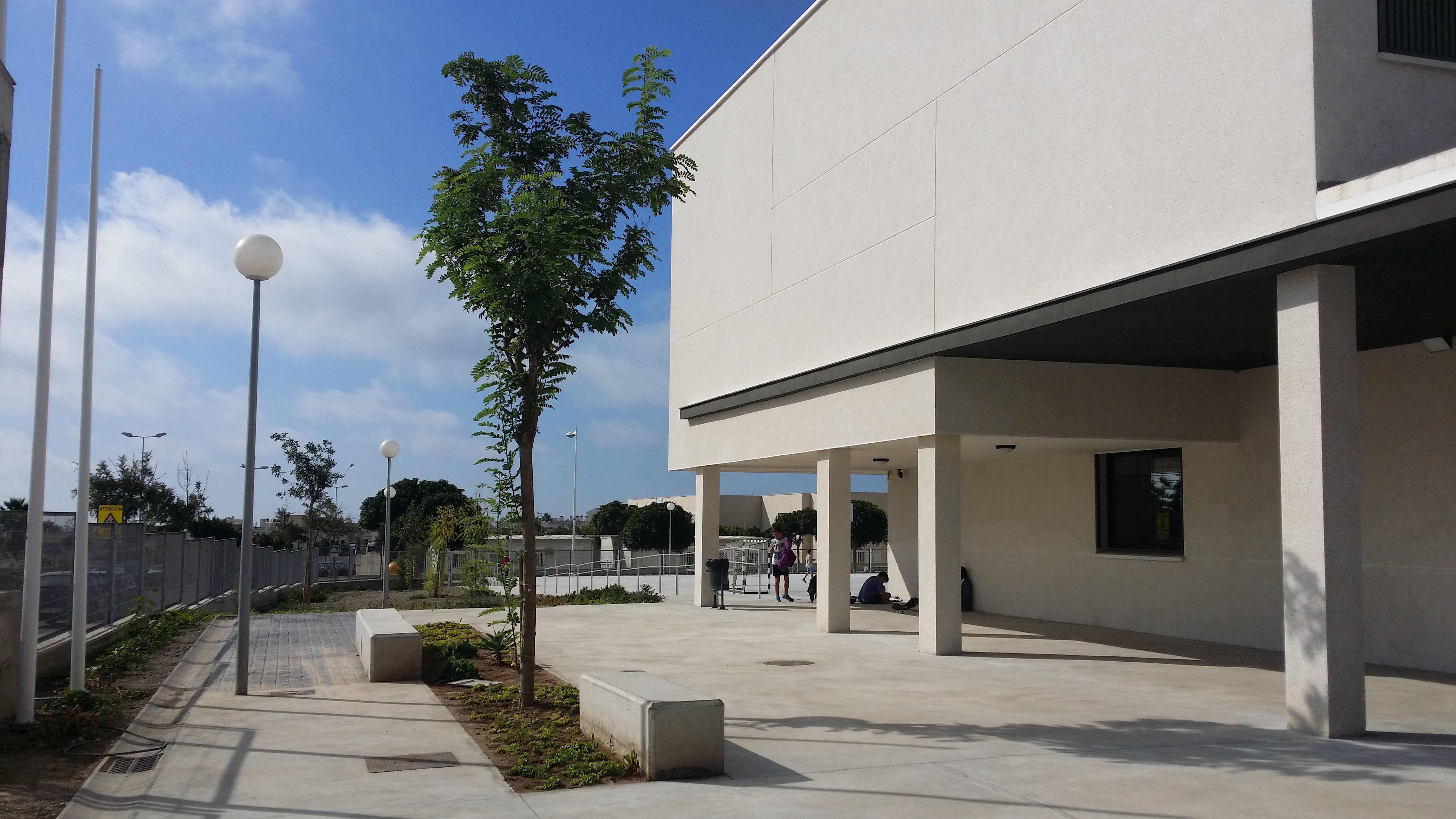 Nuevo IES en El Toyo (Almería)