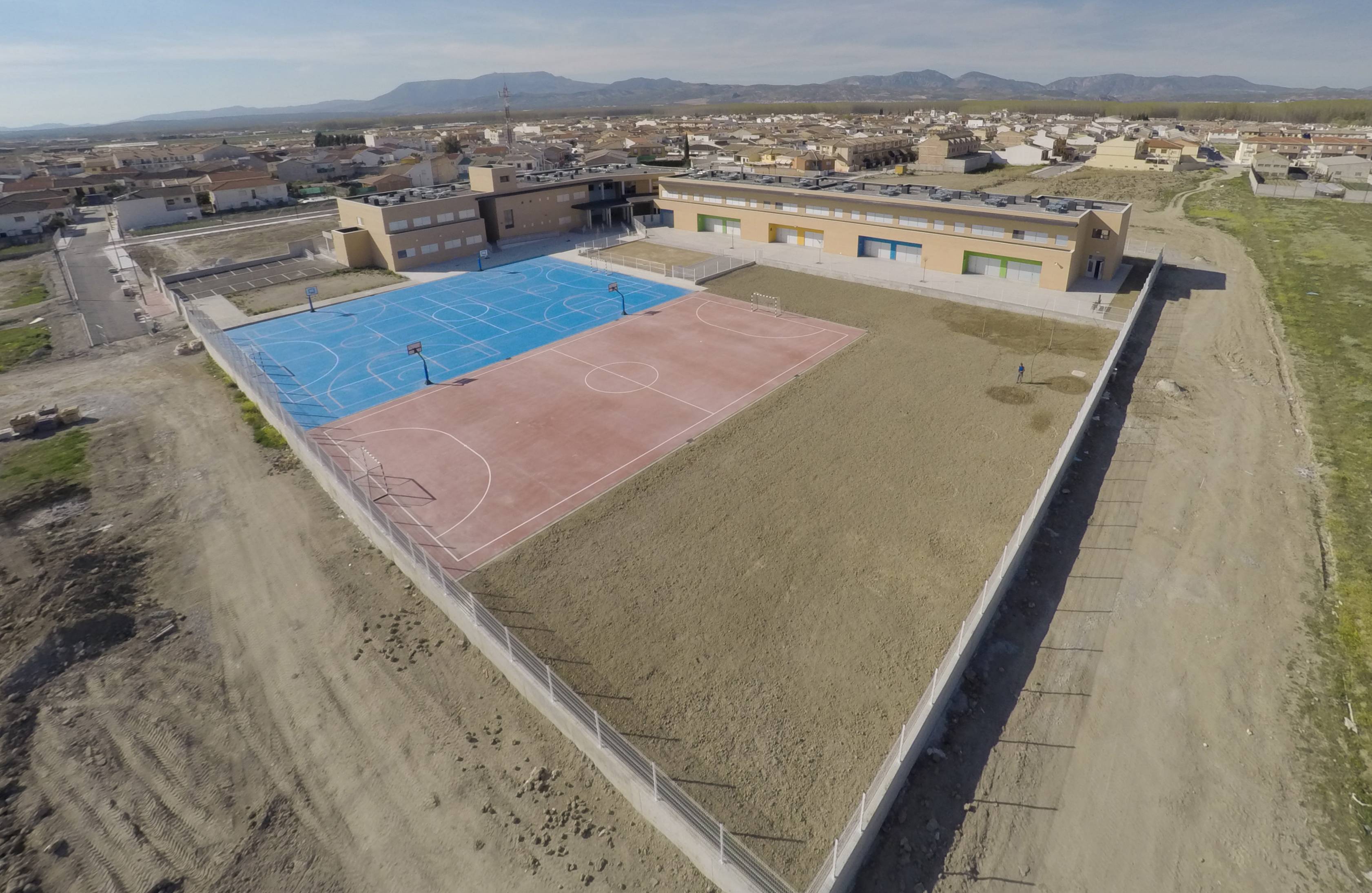 Nuevo Colegio El Sauce en Chauchina