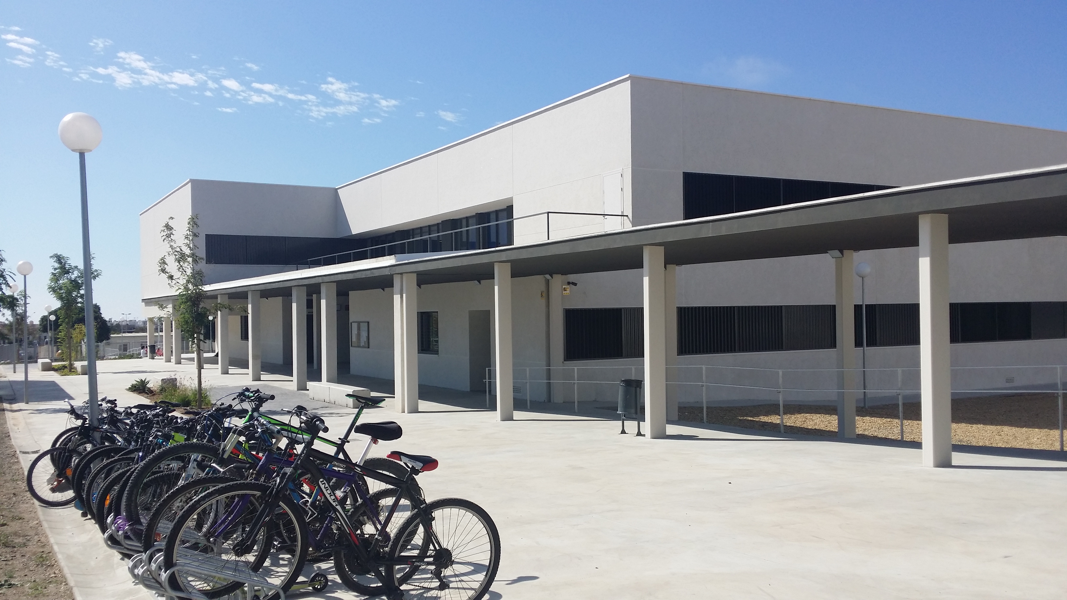 Nuevo IES en El Toyo (Almería)