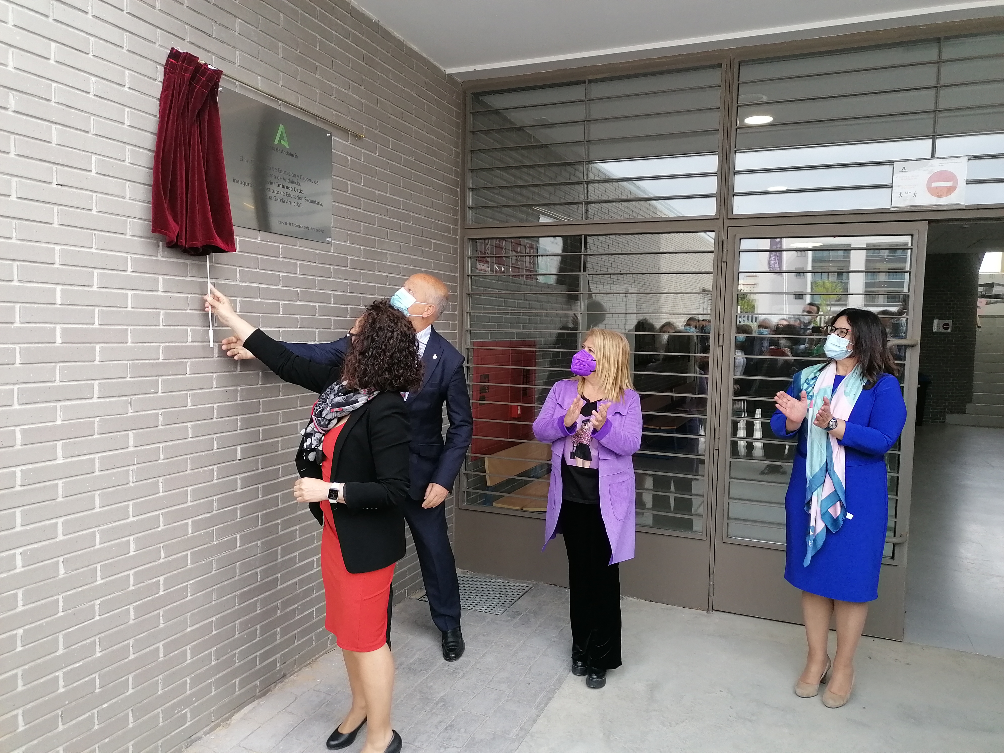 Inauguración del IES Elena García Armada de Jerez por el consejero de Educación y Deporte, Javier Imbroda.