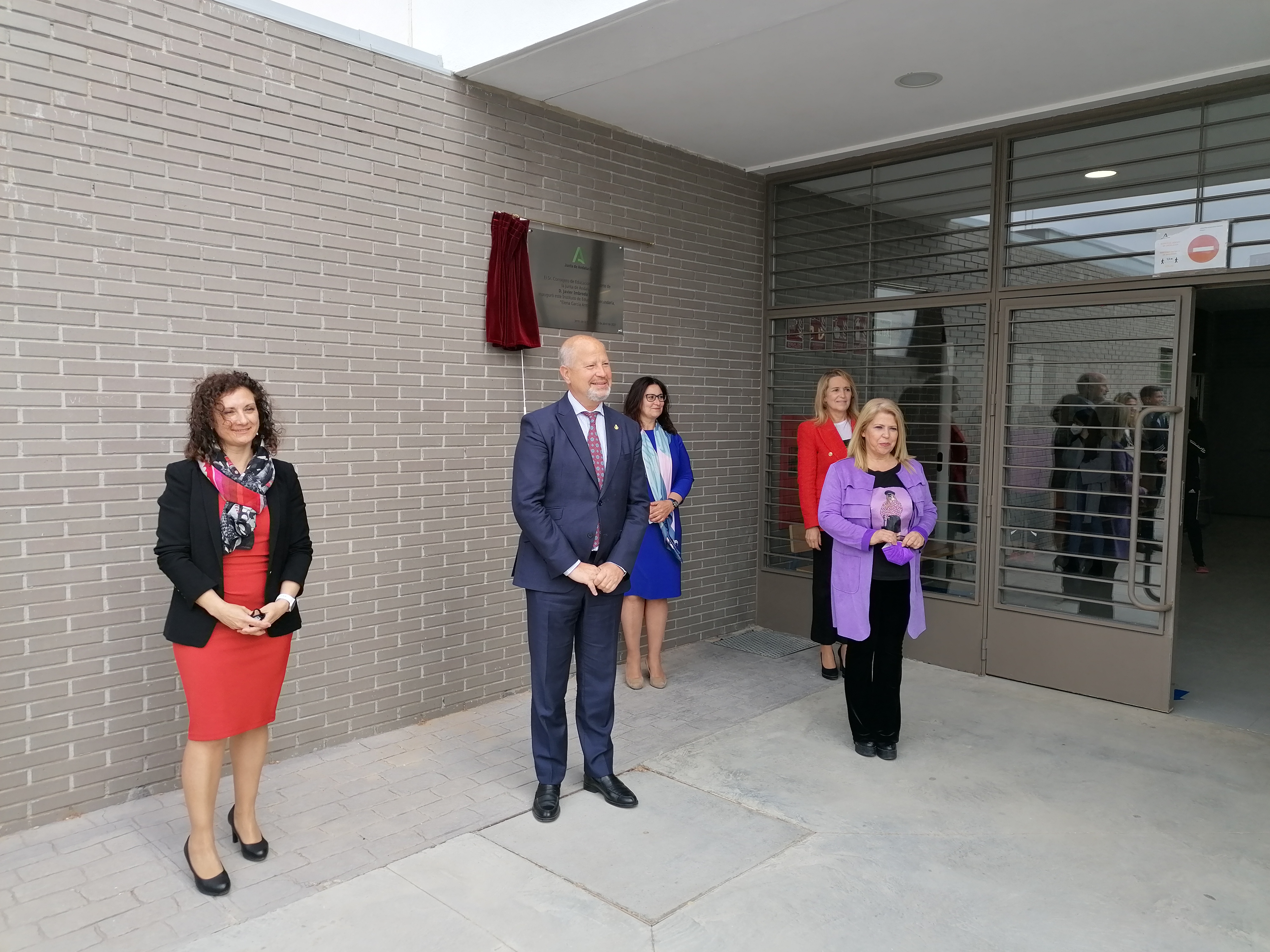 Inauguración del IES Elena García Armada de Jerez por el consejero de Educación y Deporte, Javier Imbroda.