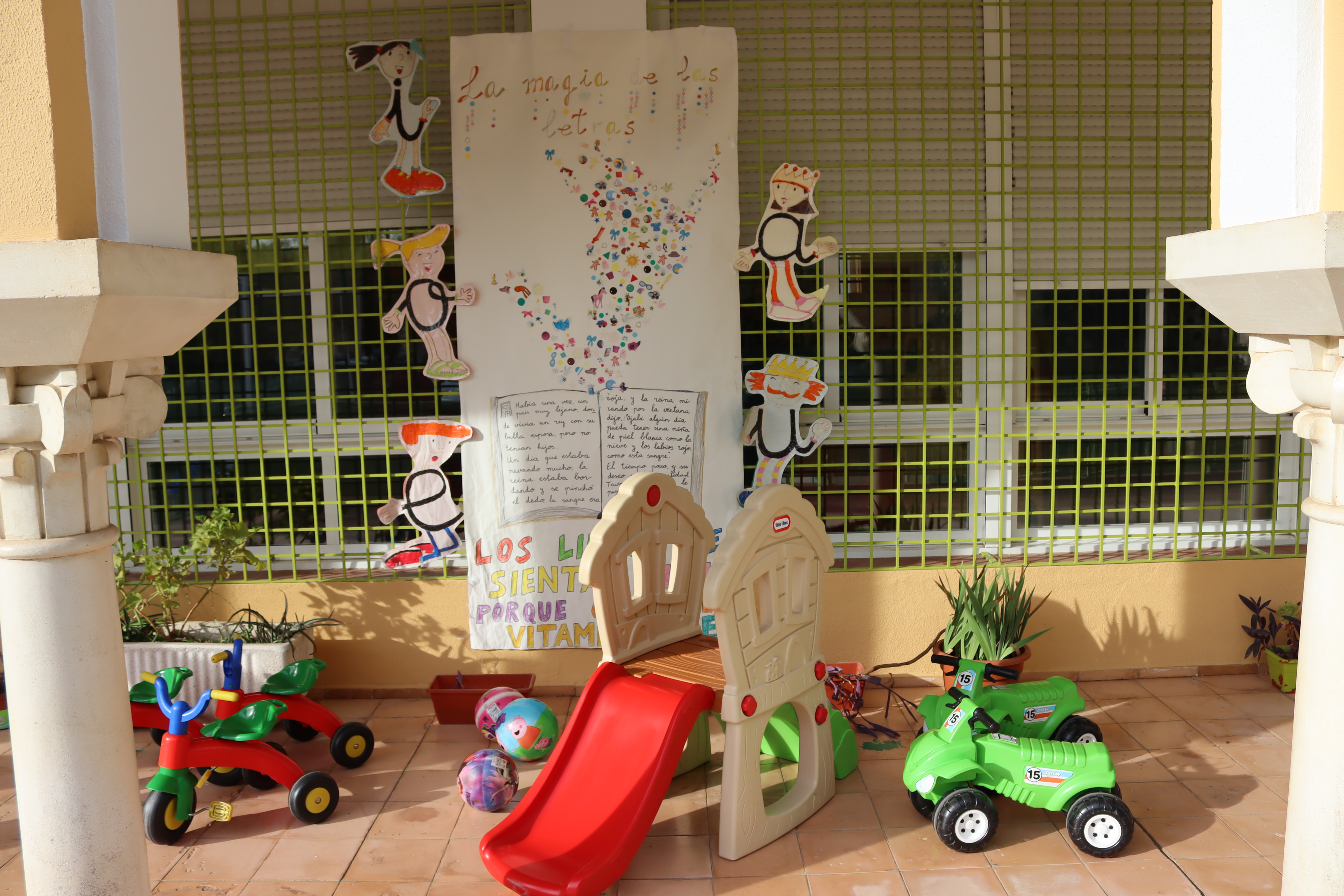 Inauguración del curso escolar en la escuela infantil Azahares de Córdoba.