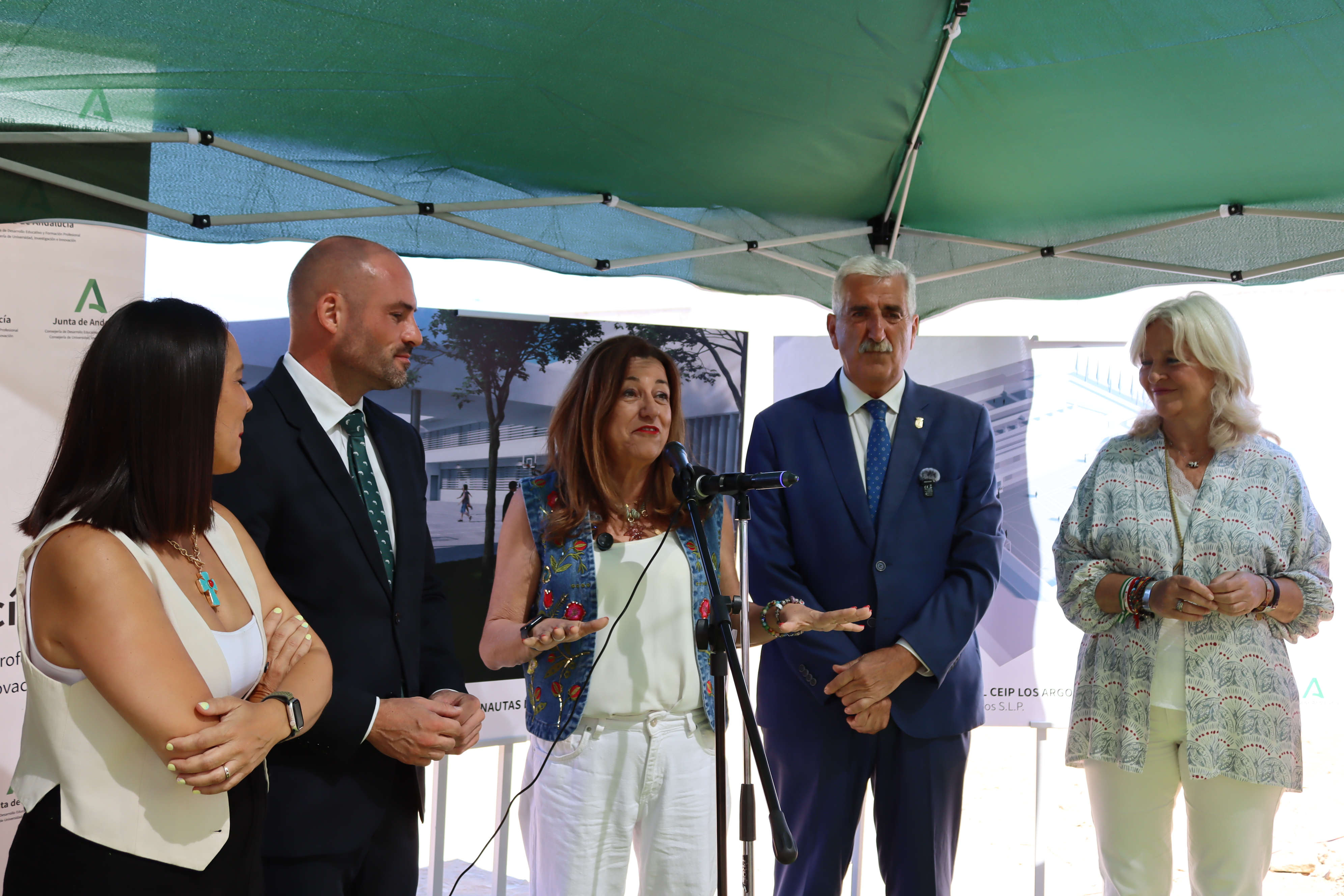 Primera piedra del nuevo edificio del CEIP Los Argonautas de Chipiona (Cádiz)