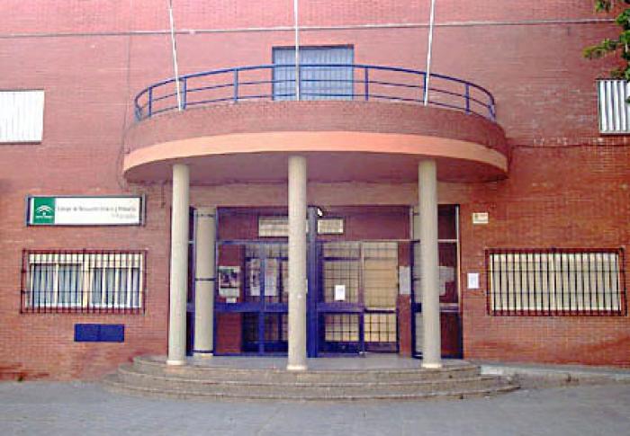Fachada del CEIP El Palmarillo