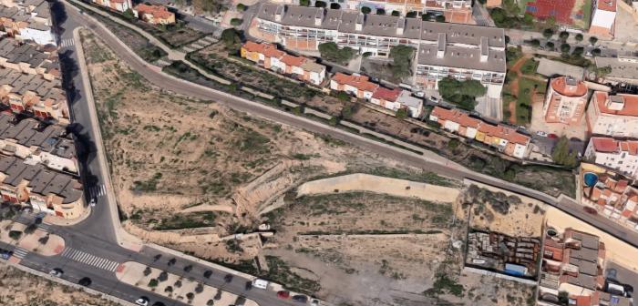 Vista aérea de la parcela donde se construirá el nuevo IES de Huércal de Almería.