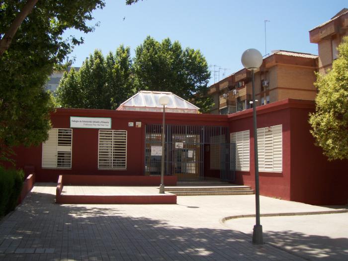 Imagen actual del centro educativo antes de la intervención