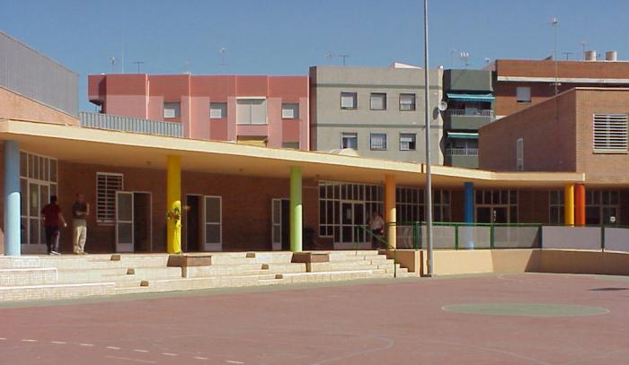 Colegio Joaquín Visiedo de Viator (Almería)