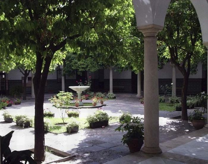 Patio del IES Santo Domingo de El Puerto de Santa María (Cádiz).