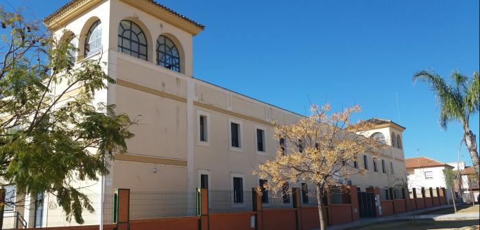 Fachada del IES Alminar de Bollullos de la Mitación (Sevilla)