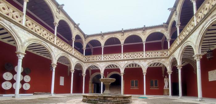 Patio de la Escuela de Arte Casa de las Torres de Úbeda (Jaén)