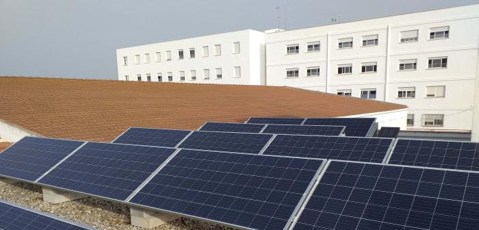 Instalación fotovoltaica en IES Juan de la Cierva de Vélez-Málaga