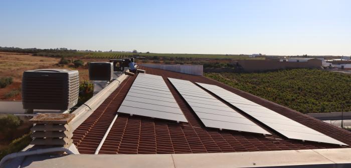 Instalación de bioclimatización y energías renovables en centro educativo