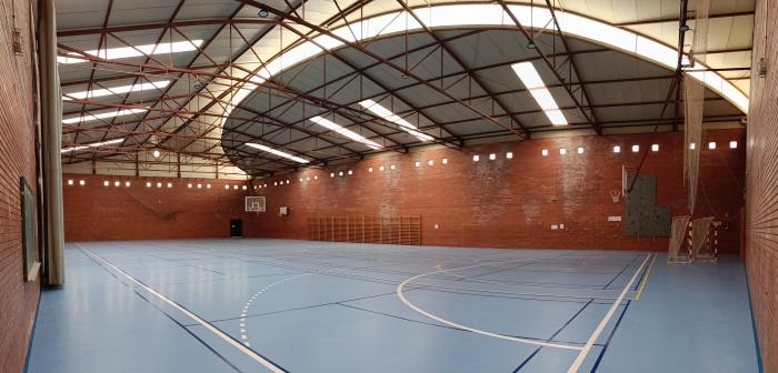 Pabellón deportivo del IES Antonio Gala de Palma del Río (Córdoba)