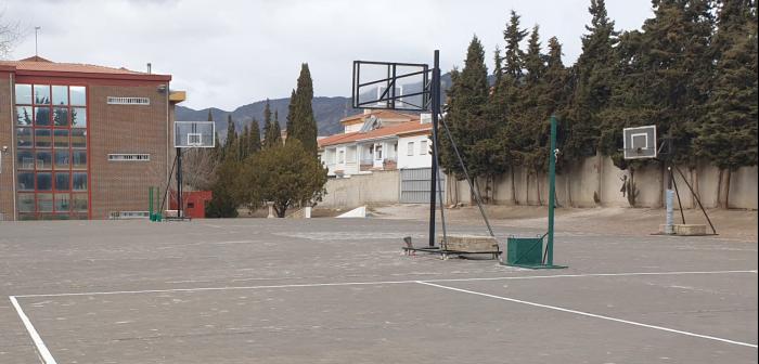 Pistas deportivas del IES Alonso Cano de Dúrcal (Granada)