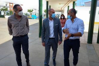 Director de APAE, gerente de APAE Huelva y director del CEIP Alonso Barba
