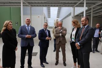 La consejera de Economía, Hacienda y Fondos Europeos, en el CPIFP Aeroespacial Javier Imbroda de La Rinconada (Sevilla).