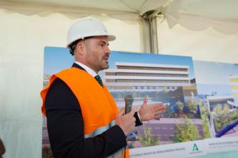 Primera piedra del nuevo IES de Benalmádena pueblo, en Málaga