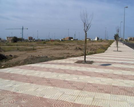 Solar sobre el que se construirá el nuevo CEIP de Aguadulce (Roquetas de Mar)