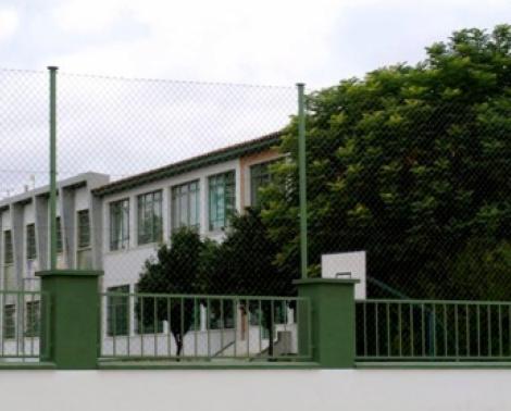 El CEIP Castillo de Anzur de Puente Genil experimentará numerosas mejoras gracias al Plan Ola.