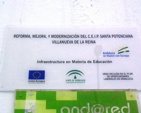 Placa de la obra realizada en el CEIP Santa Potenciana de Villanueva de la Reina.