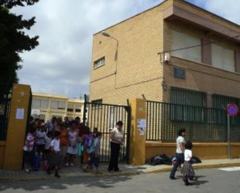 En el CEIP Loma de Santo Domingo de El Ejido se invertirán más de 800.000 euros a través del Plan OLA.