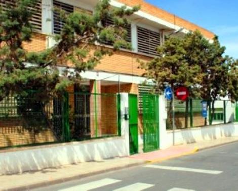 El CEIP San Pedro Apóstol de La Mojonera experimentará mejoras gracias al Plan de Oportunidades Laborales en Andalucía (Plan OLA)