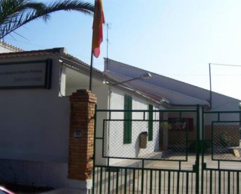 CEIP Santísima Trinidad en el municipio malagueño de Sierra de Yeguas. Visita a las obras de sustitución del colegio por el director general de ISE Andalucía, Miguel Ángel Serrano