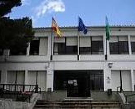 Fachada principal del IES Moraima de Loja