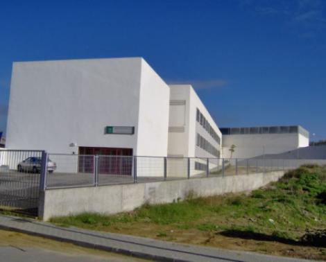 IES Munigua (Villanueva del Río y Minas). Uno de los centros en los que se acometerán las obras de adecuación.