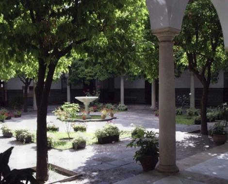 Patio del IES Santo Domingo de El Puerto de Santa María (Cádiz).