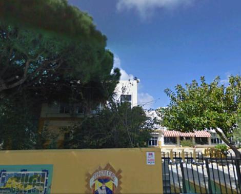 Fachada del IES Trafalgar de Barbate