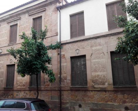 Fachada del IES Santa Engracia de Linares (Jaén)