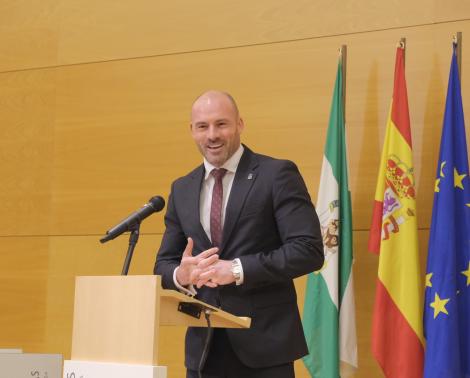 El director general de la Agencia Pública Andaluza de Educación, Manuel Cortés Romero.