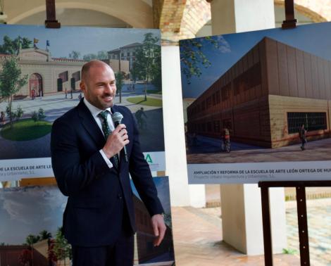 Primera piedra de la ampliación de la EA León Ortega de Huelva.