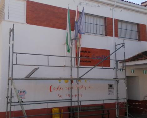 Obras en las cubiertas del IES Gandhi de Orcera (Jaén)