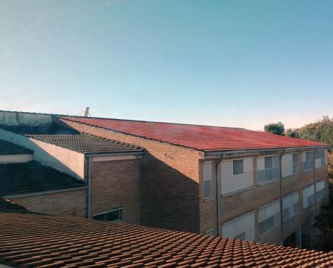 Cubiertas del IES Sierra Blanca de Marbella (Málaga)
