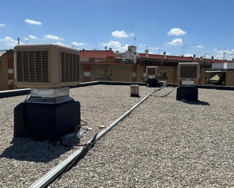 Cubierta reparada del IES Blas Infante de Córdoba
